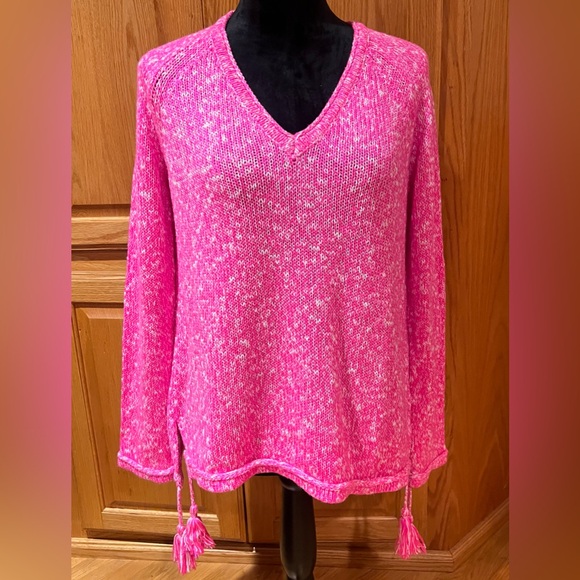 Lilly Pulitzer MacKay V-Neck Tassels Knit Sweater in Raz Berry Slub Size Large - Picture 2 of 9